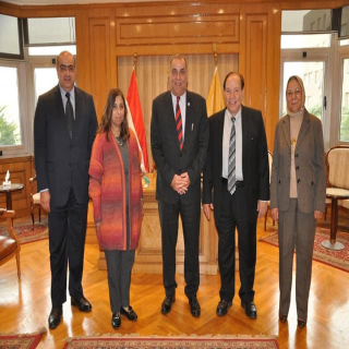 Prof. Dr. Mamdouh Mahdi receives Dr. Seddik Afifi, founder and head of Thebes Group